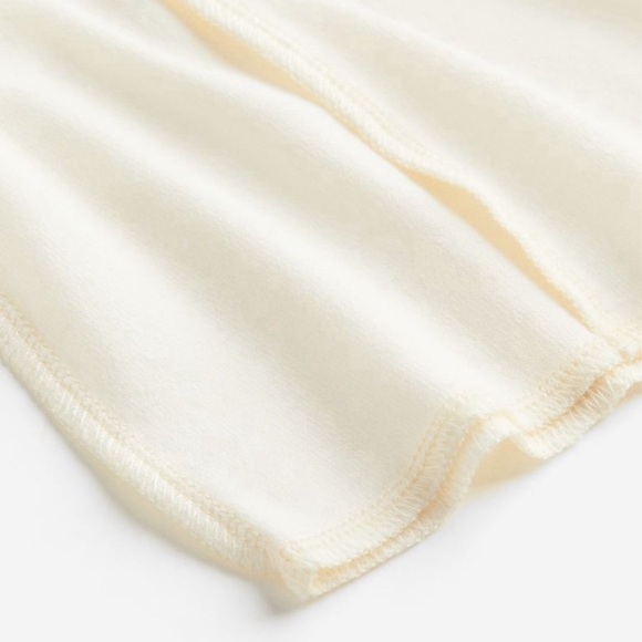 Shirt - Picture 2 of 4